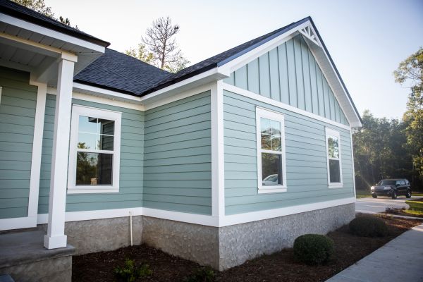 Residential Siding Repair in Windsor