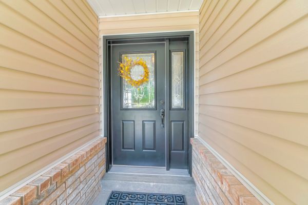 Siding Panel Repair in Windsor